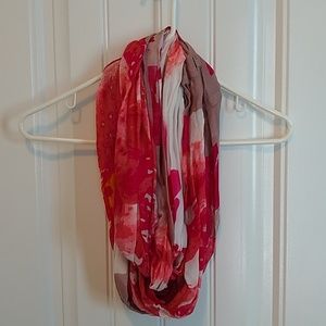 🌺 Hibiscus scarf